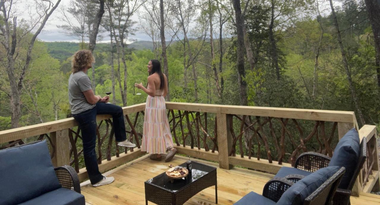Casa de Férias Log With Mountain View And Privacy Blue Ridge