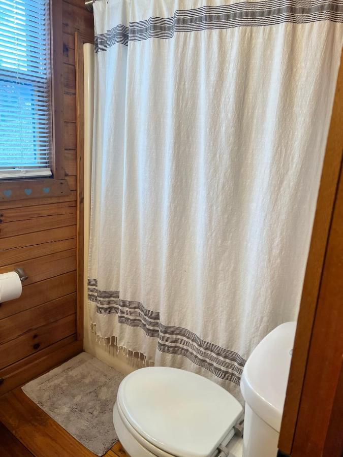 Log With Mountain View And Privacy Holiday home