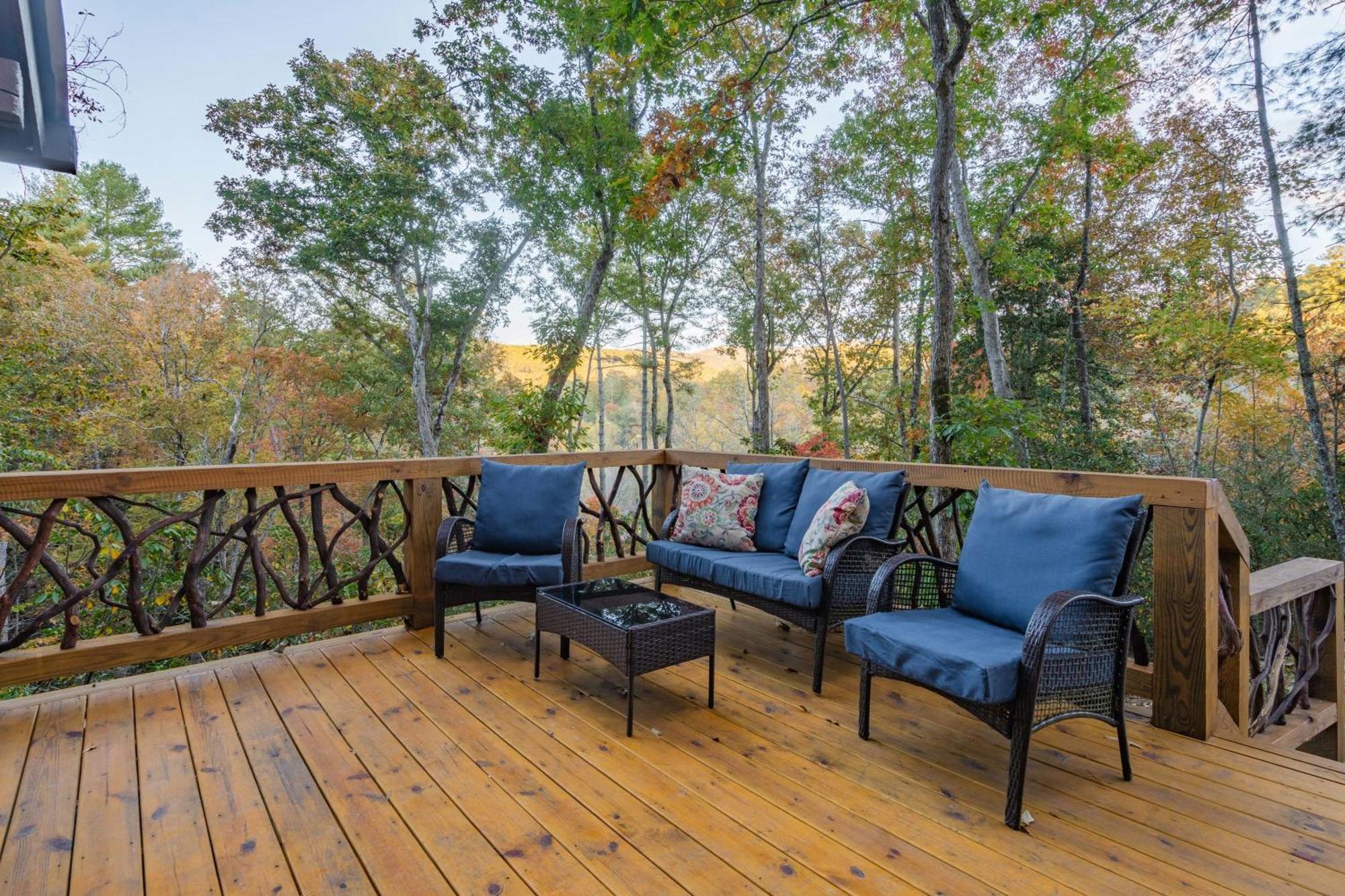Holiday home Log With Mountain View And Privacy Blue Ridge